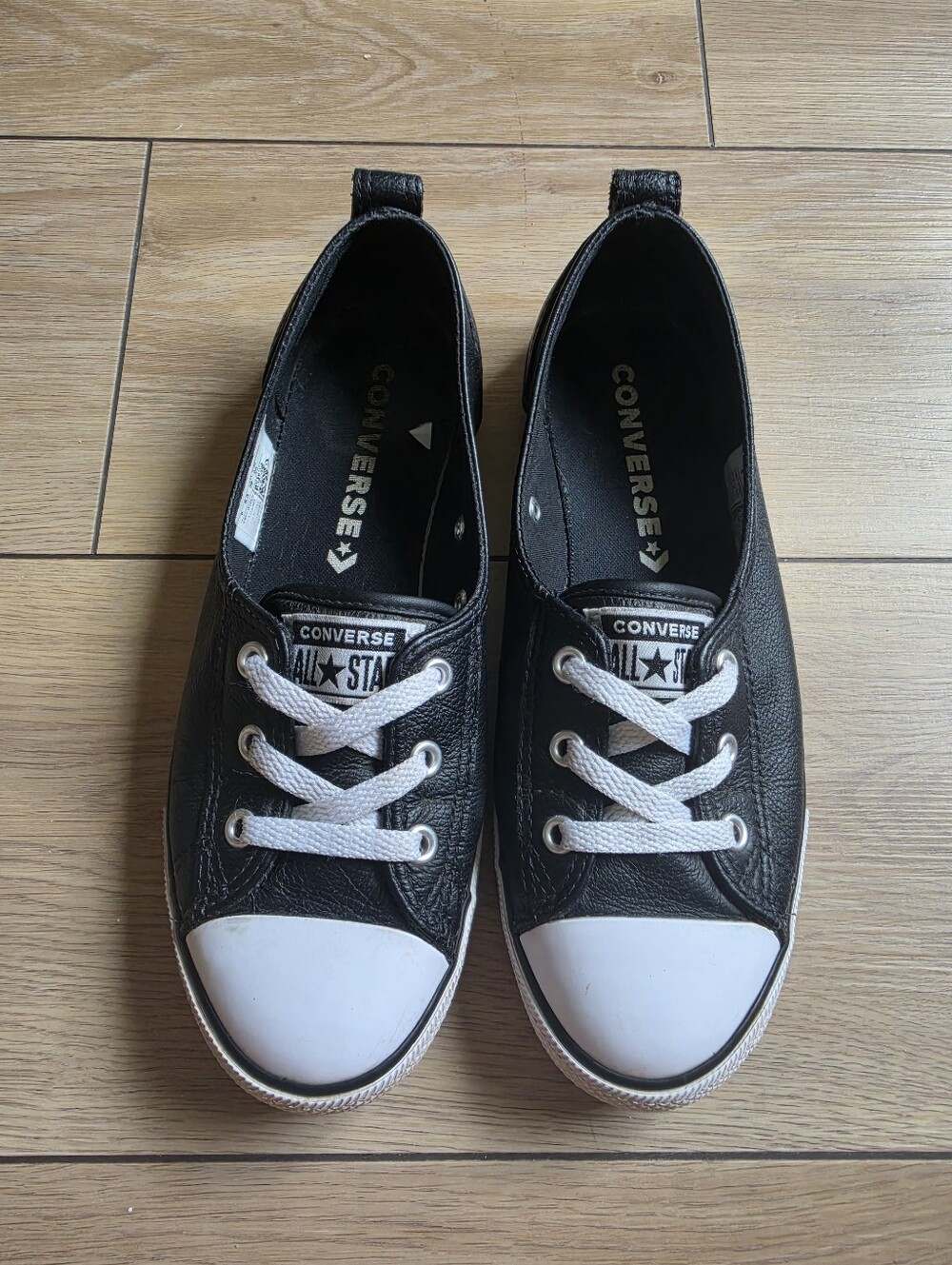 CONVERSE CHUCK TAYLOR BALLET SLIP LEATHER BLACK Size 8